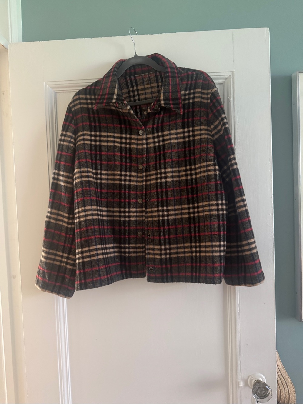 Vintage cropped plaid snap button jacket